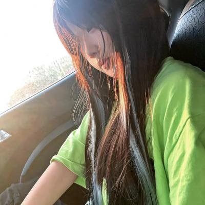 女恶魔人